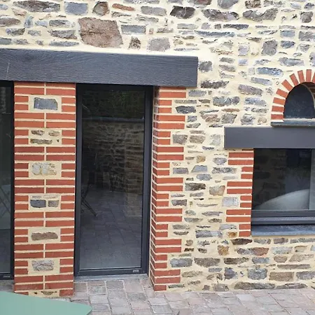 Studio Pic Au Vert Martigne-Ferchaud Exterior photo